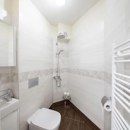 & Free Parking София