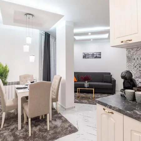 & Free Parking София