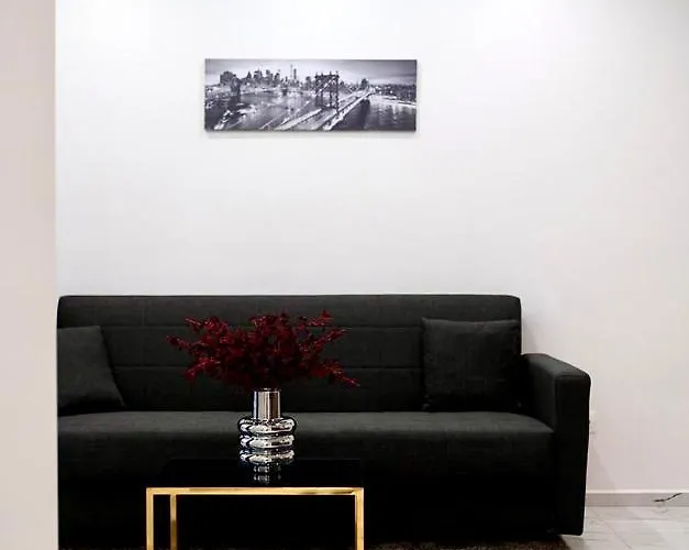 & Free Parking Daire