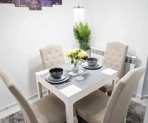 & Free Parking Apartament