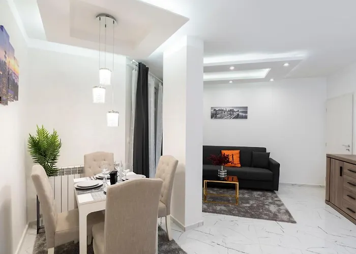 & Free Parking Apartament *